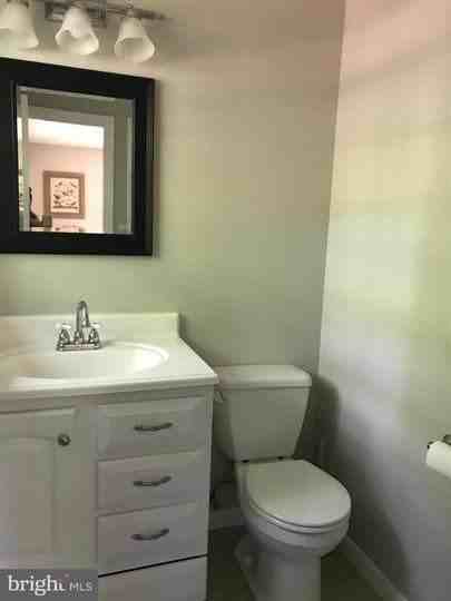 110 Edgehill Dr - Photo 4 of 15