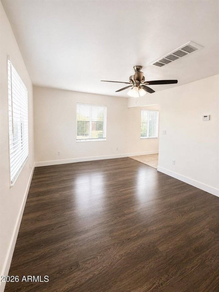 2234 W Medlock Dr #3 - Photo 4 of 11