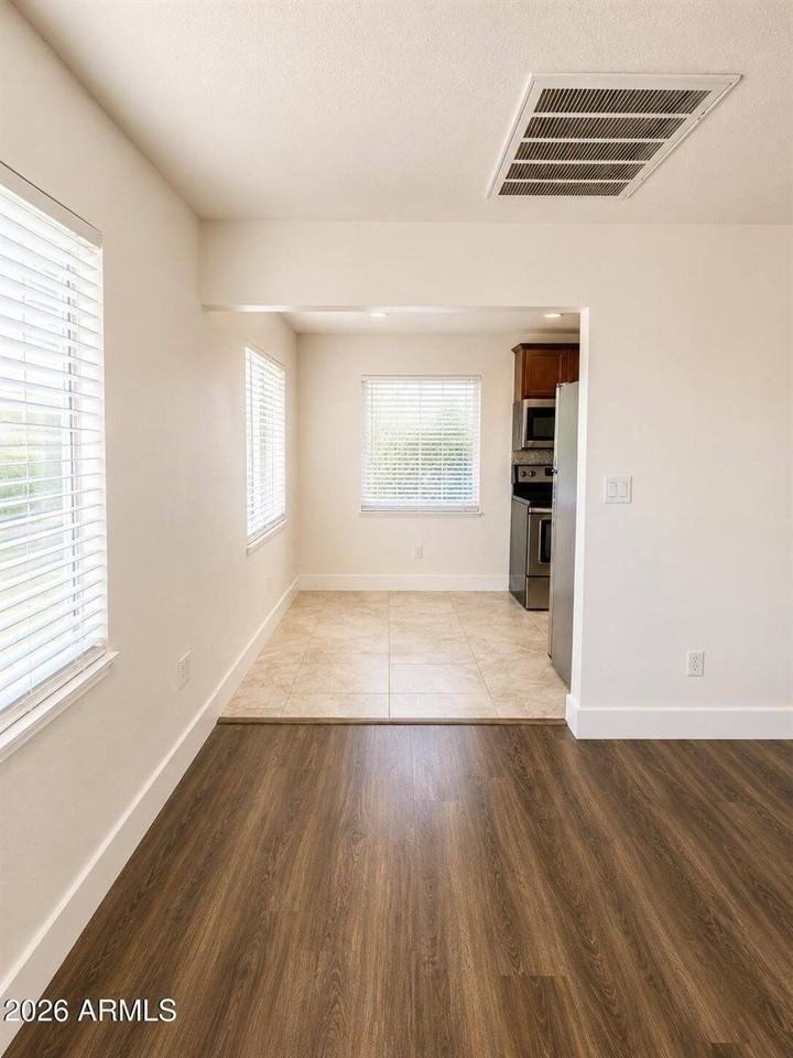 2234 W Medlock Dr #3 - Photo 5 of 11