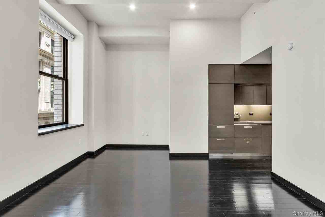 20 Pine St #609 - Photo 6 of 50