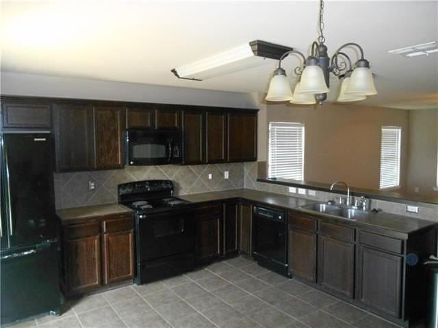 28488 Apple Blossom Ln - Photo 7 of 8