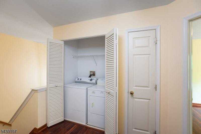 106 Wallace Ct - Photo 7 of 16