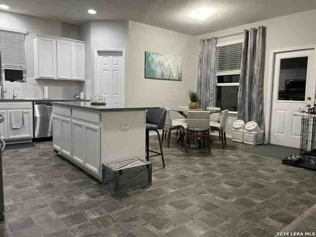 7828 Cottonwood Rdg - Photo 4 of 6