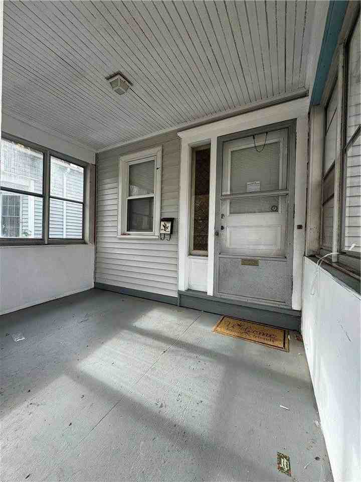 57 Ellison St - Photo 5 of 16
