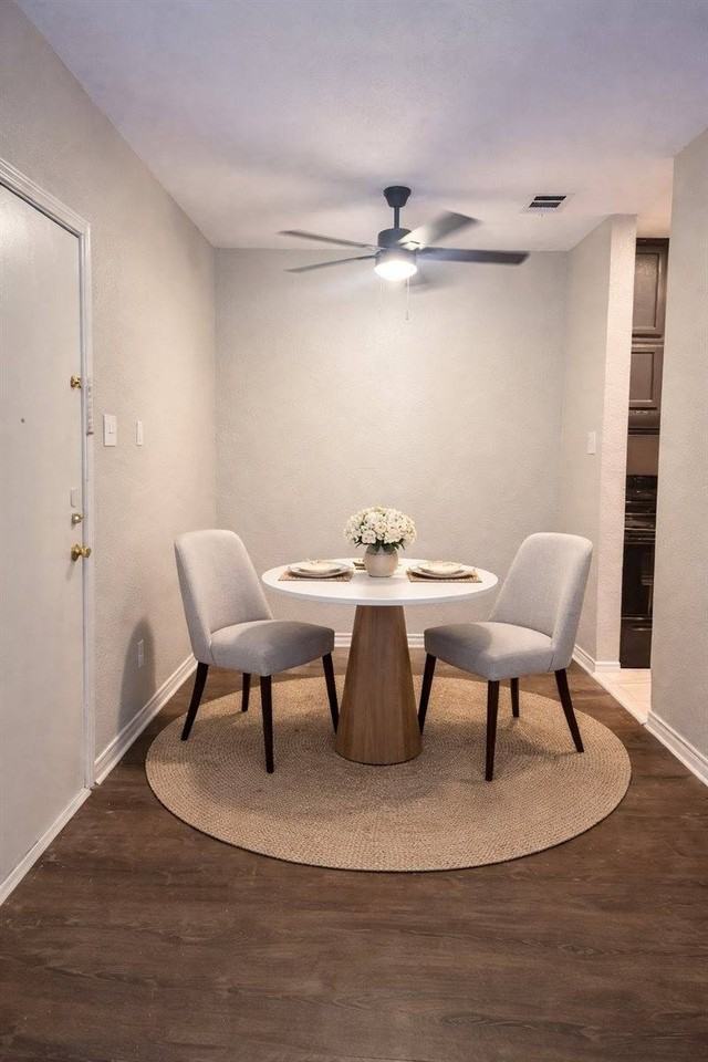 5620 Live Oak St #306 - Photo 2 of 7