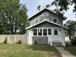 featured image of 1253 Diamond Ave #1