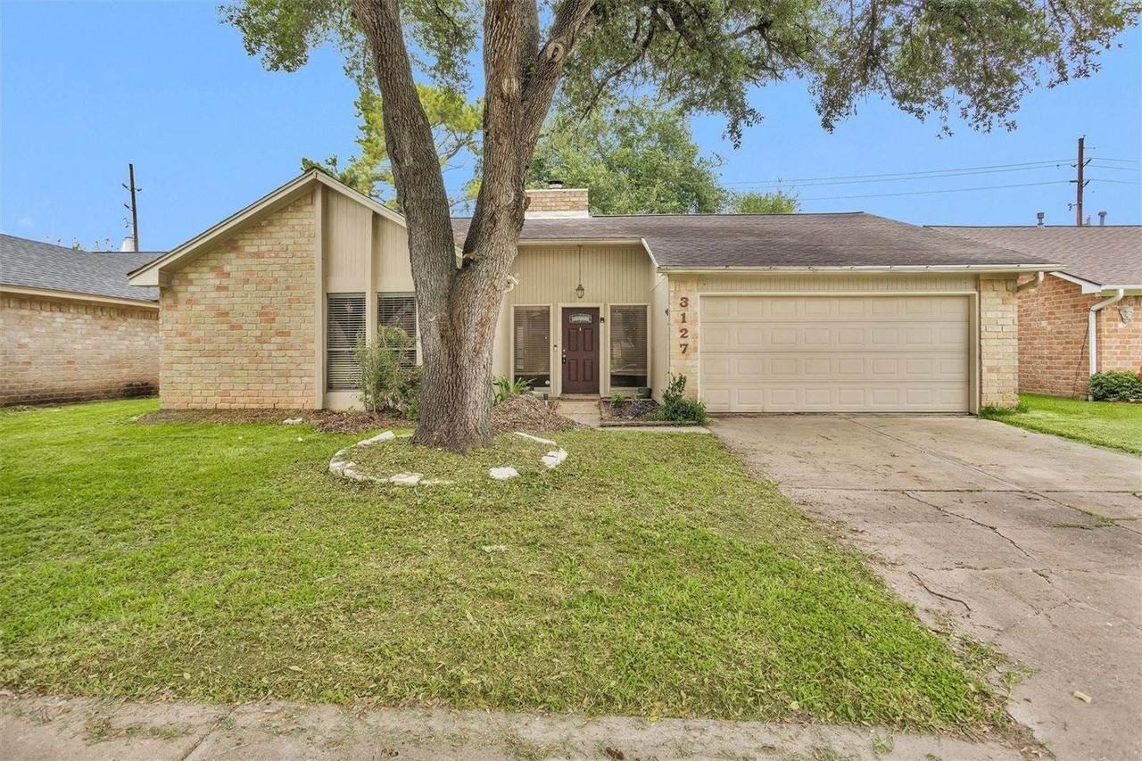 3127 Wagon Trail Dr