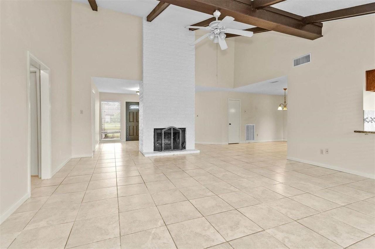3127 Wagon Trail Dr - Photo 5 of 27