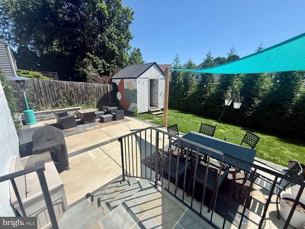 2903 Oak Knoll Dr - Photo 6 of 27