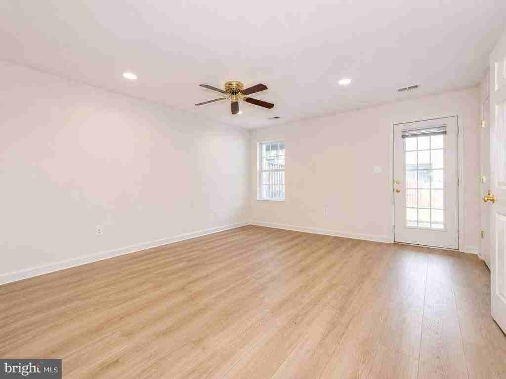 2456 Covered Wagon Ct - Photo 3 of 26