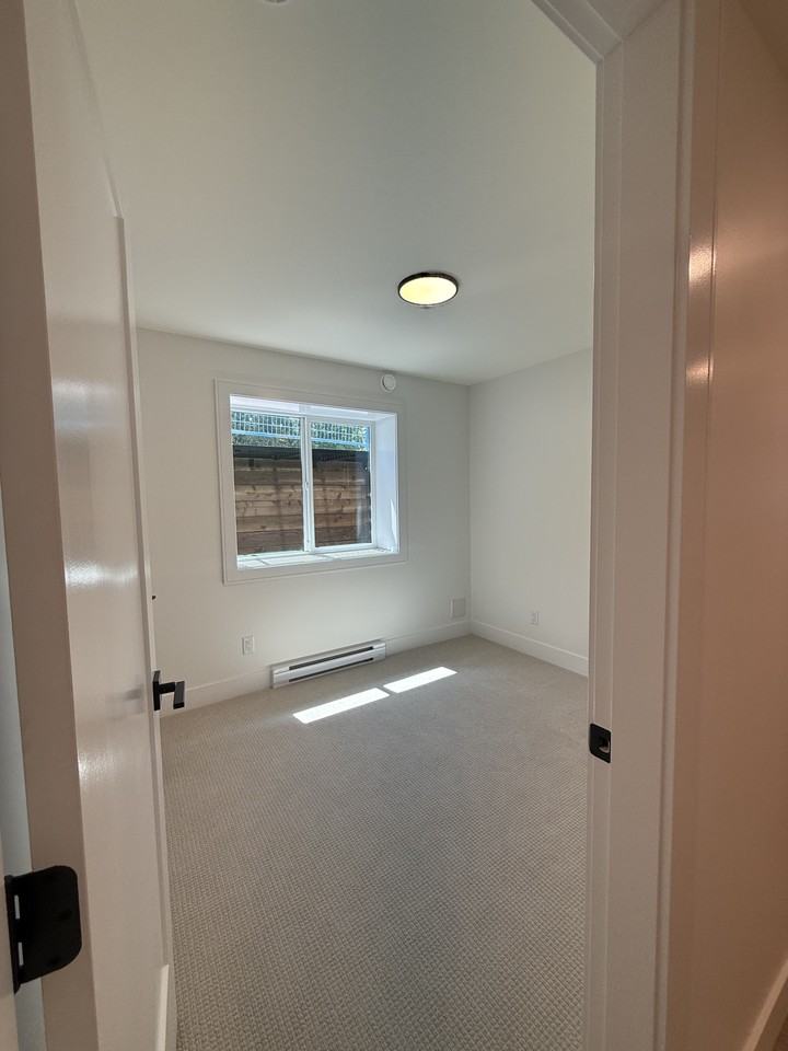 7499 198B Street - Photo 5 of 12