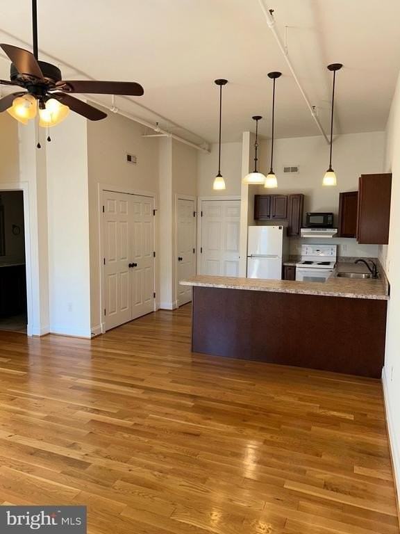 302 N Cameron St #203 - Photo 3 of 10