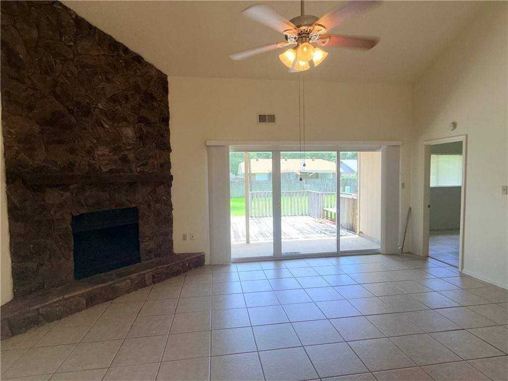 216 Woodridge Blvd - Photo 3 of 23