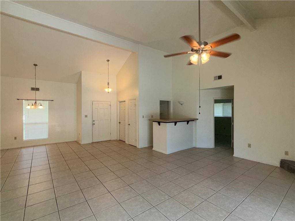 216 Woodridge Blvd - Photo 5 of 23