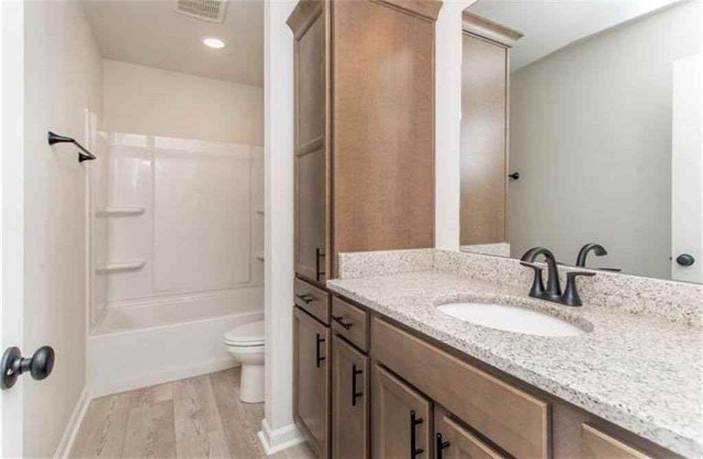 24128 John Mckigney Rd - Photo 3 of 10