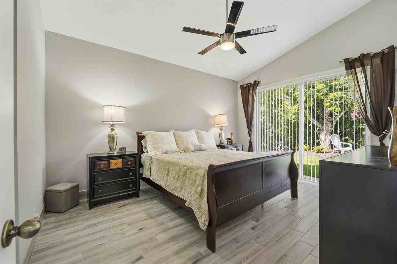 3198 Se Carrick Green Ct - Photo 7 of 35