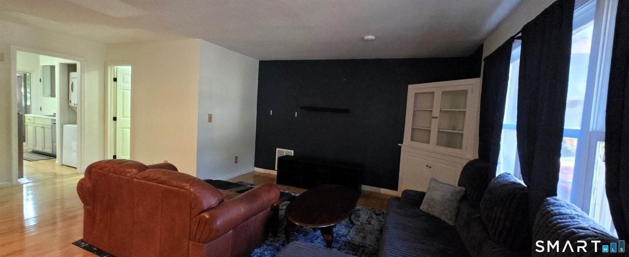 409 Glendale Ave #C3 - Photo 3 of 31