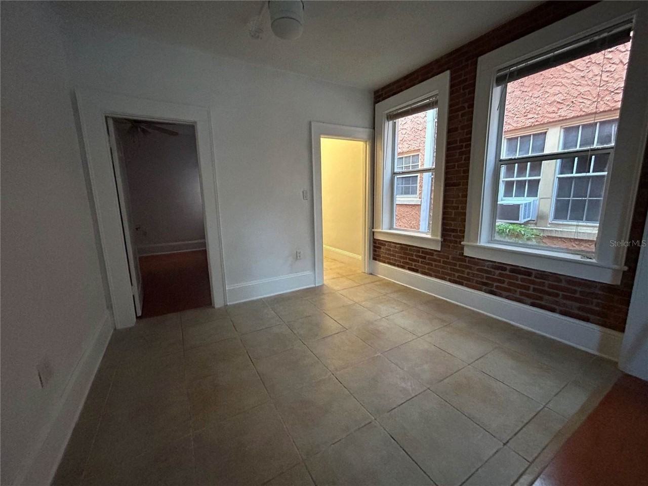 1727 Ringling Blvd - Photo 6 of 6
