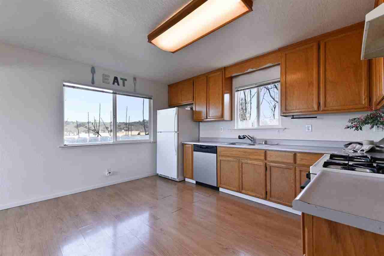 49 Gatewood Ave