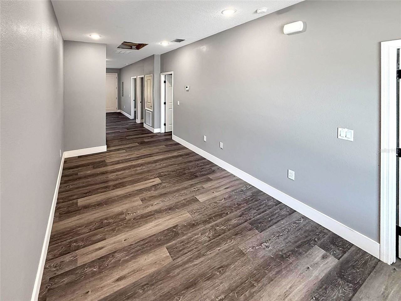 323 Pearl St #1 - Photo 3 of 17