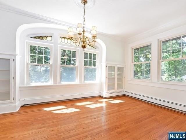 8 Laurel Ave - Photo 5 of 25