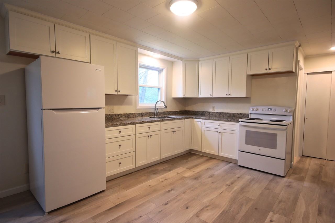 10 Patricia St #A - Photo 2 of 10