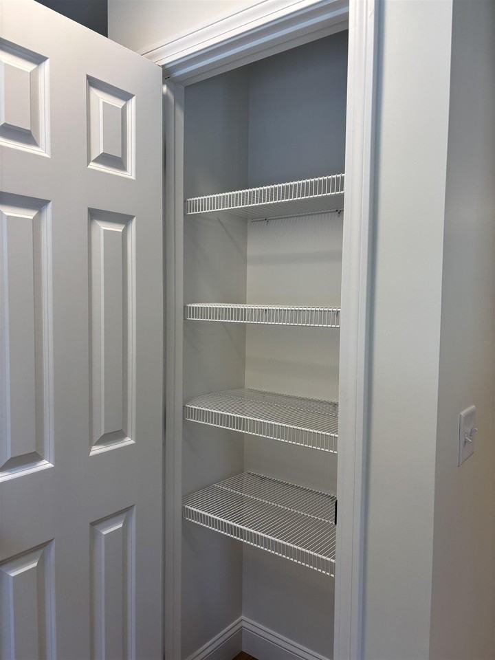 15 Lucy Ln - Photo 6 of 18