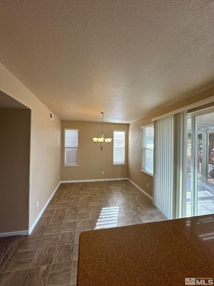 3943 Antinori Dr - Photo 6 of 32