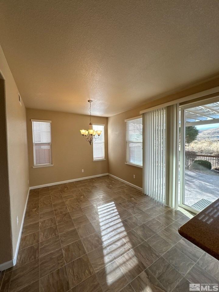 3943 Antinori Dr - Photo 7 of 32