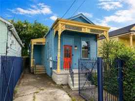 528 S Scott St - Photo 1 of 1