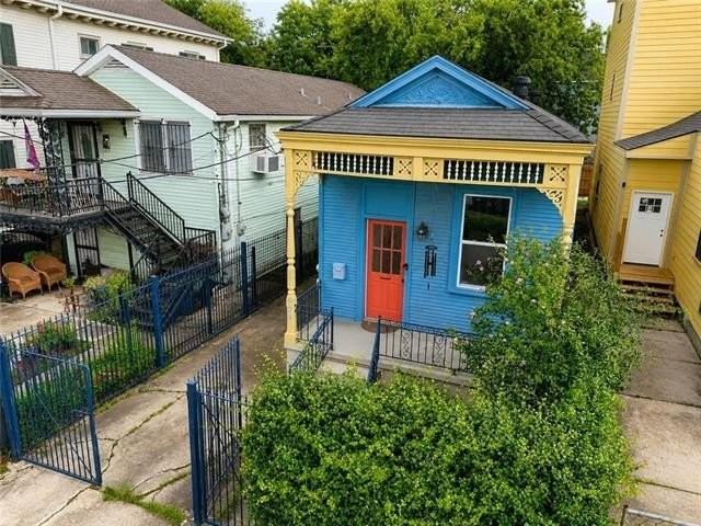 528 S Scott St - Photo 2 of 23