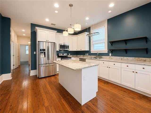 528 S Scott St - Photo 7 of 23