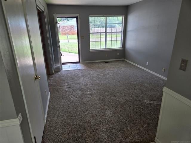 228 E J St - Photo 5 of 19