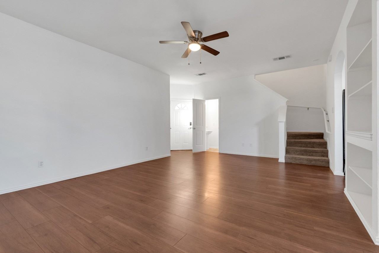 229 Irick Ct - Photo 5 of 23