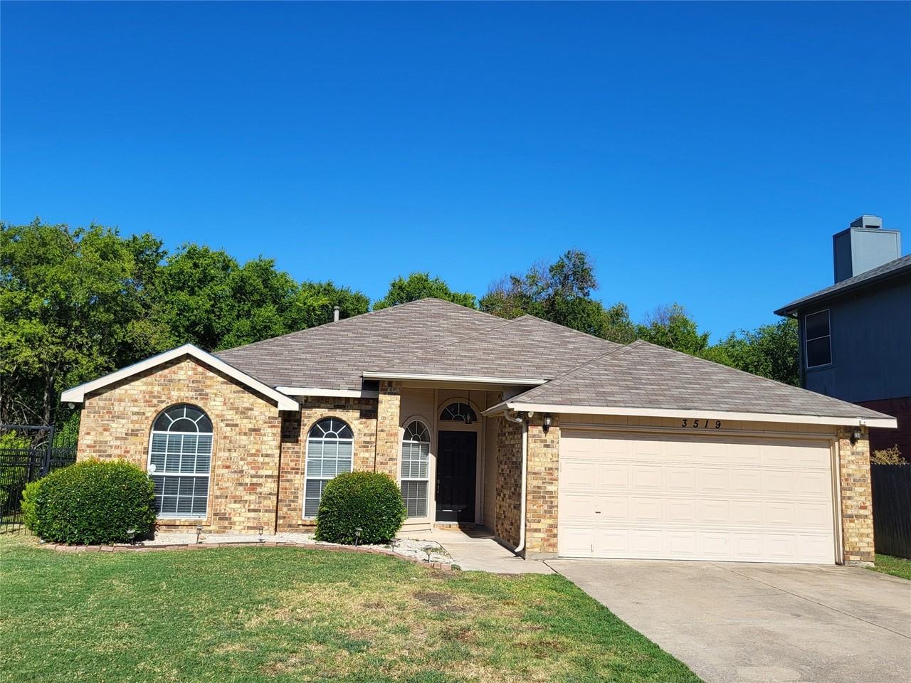 3519 Daisy Ln