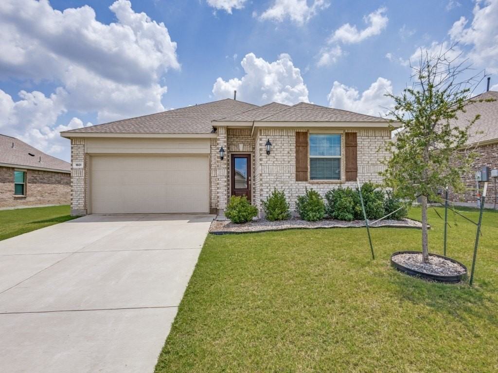 1601 Madison Dr
