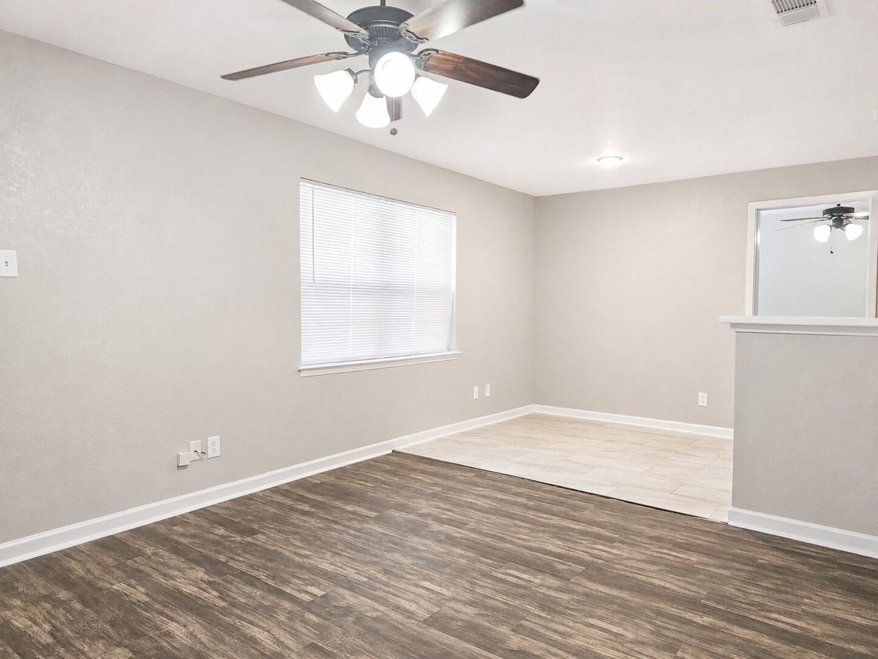 4412 Central Ln - Photo 5 of 14