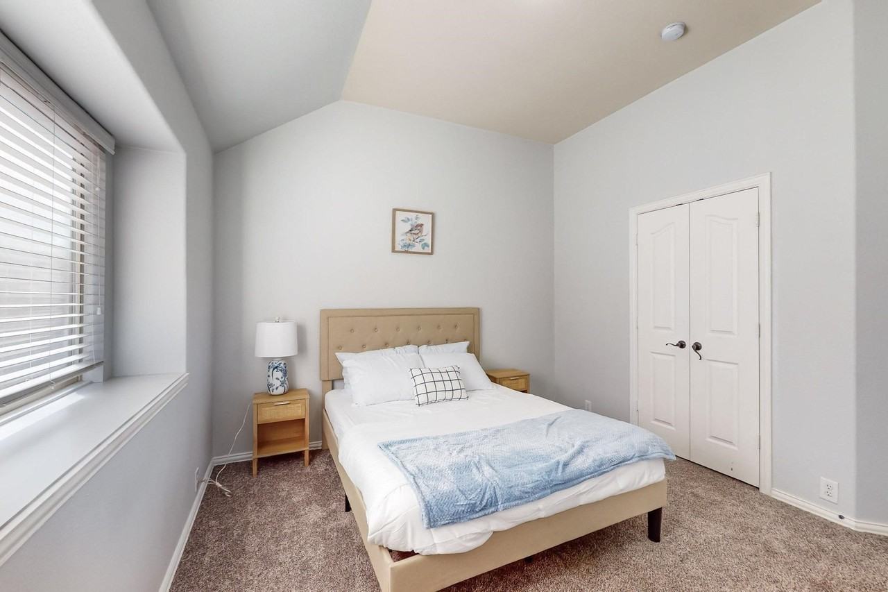 6904 Dream Dust Dr - Photo 7 of 21