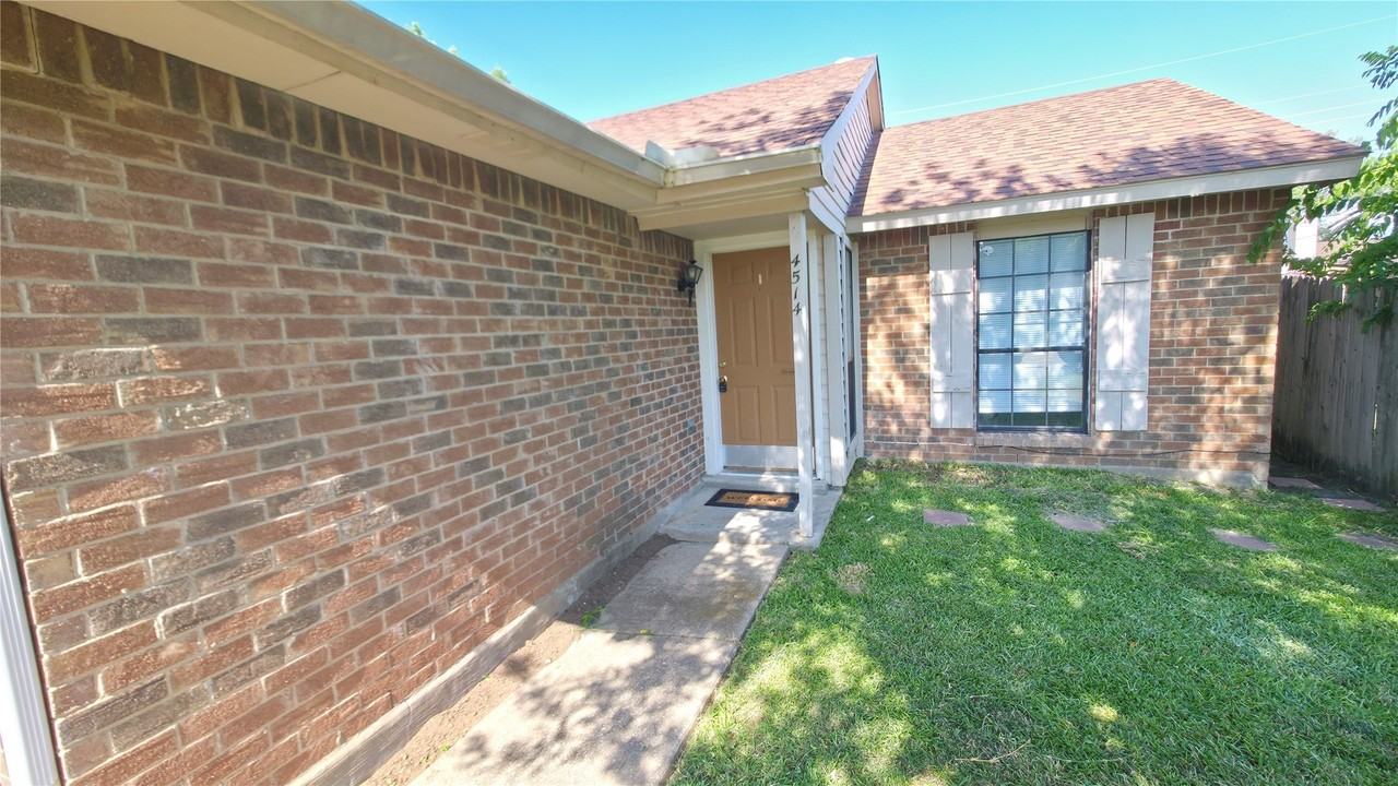 4514 Carmel Ln - Photo 2 of 12