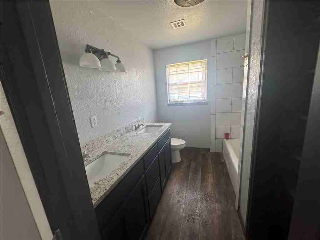 137 Bluestem St - Photo 2 of 5