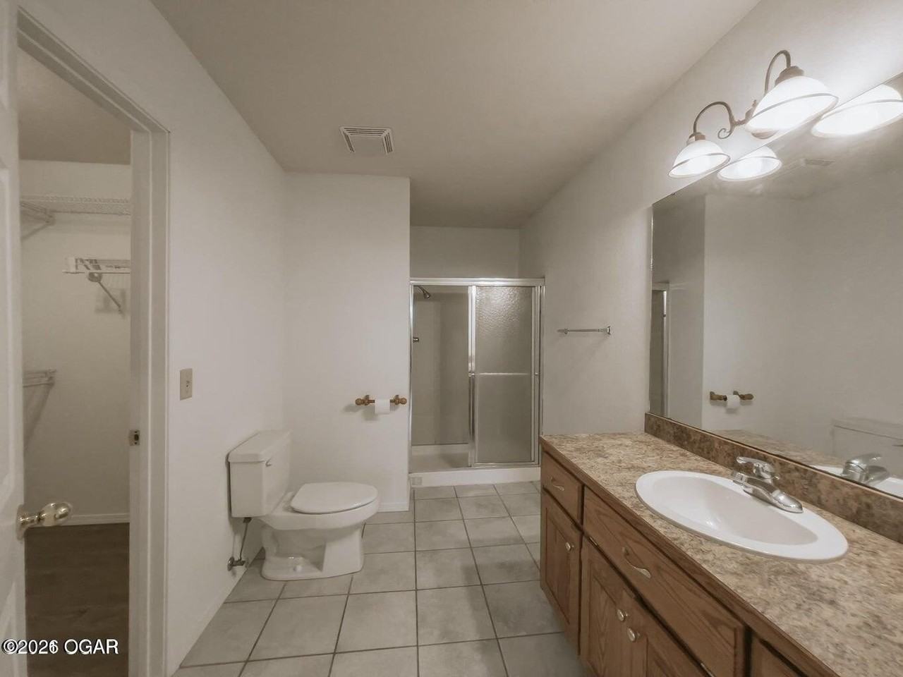 914 Briarview - Photo 6 of 14