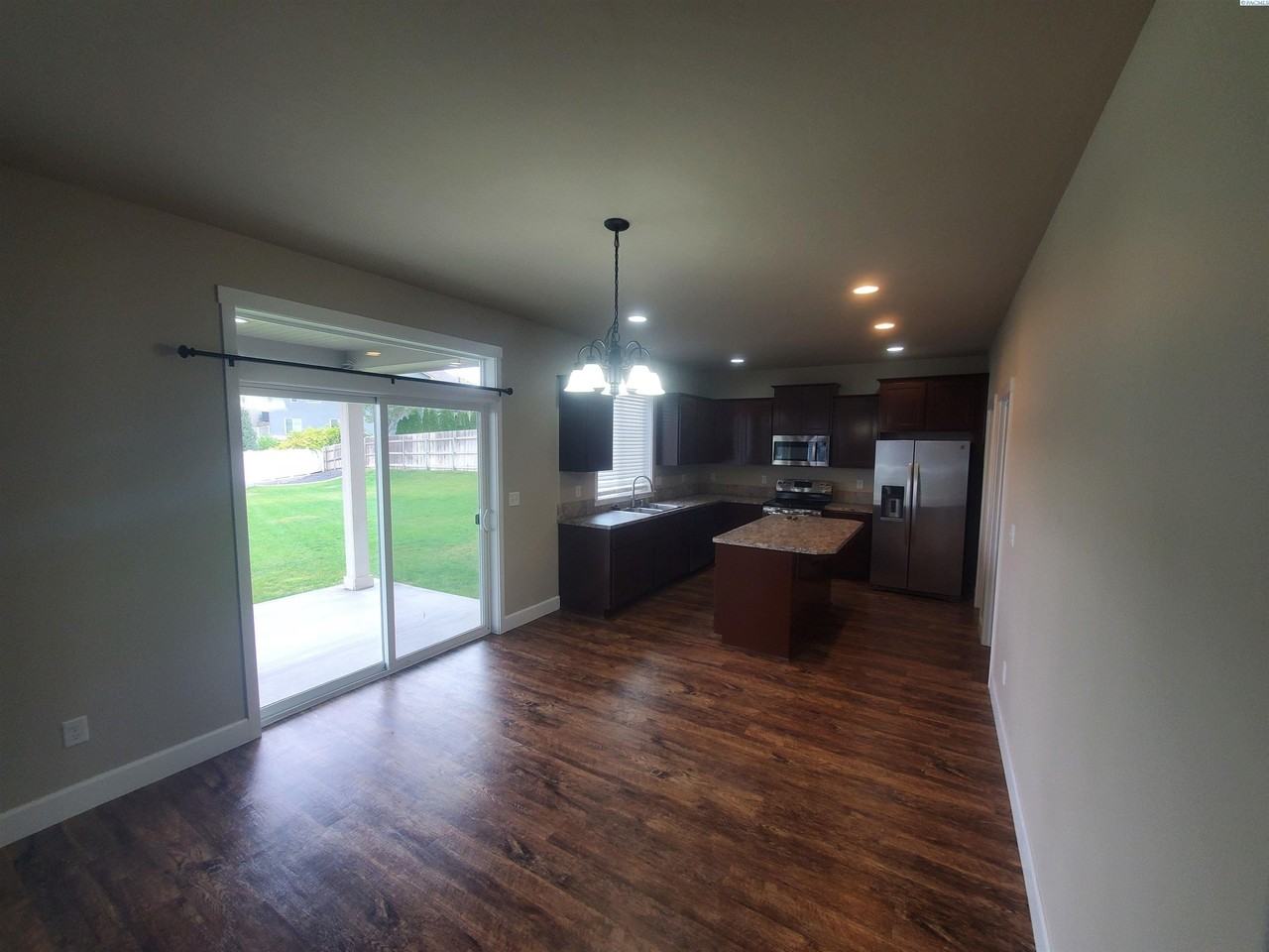 10260 W 18th Ct - Photo 4 of 28