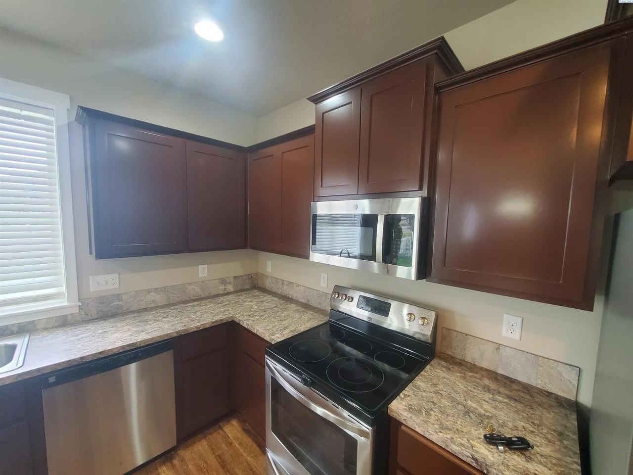 10260 W 18th Ct - Photo 5 of 28
