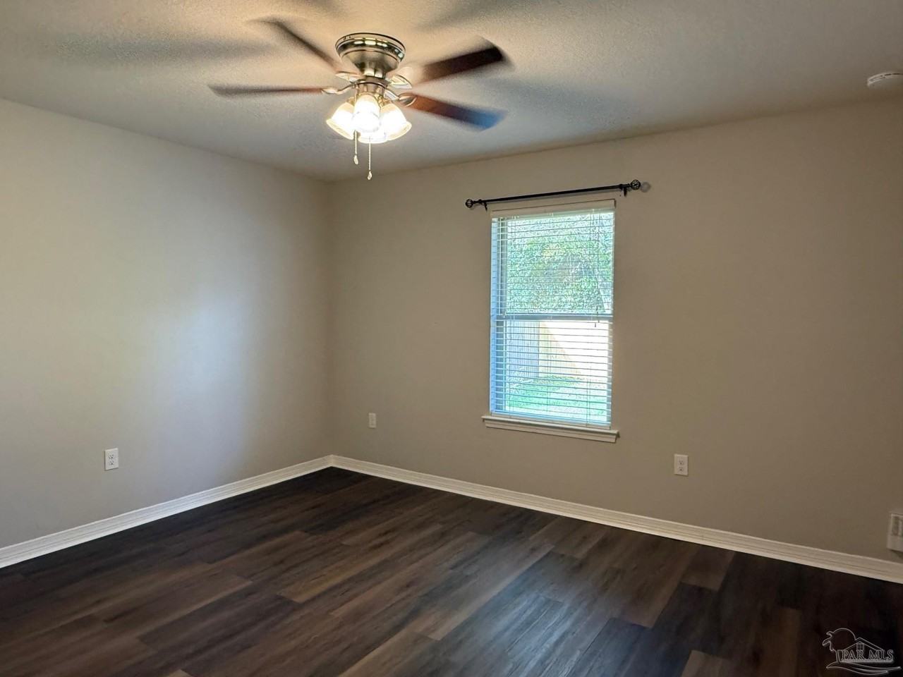 10881 Chippewa Way - Photo 7 of 16
