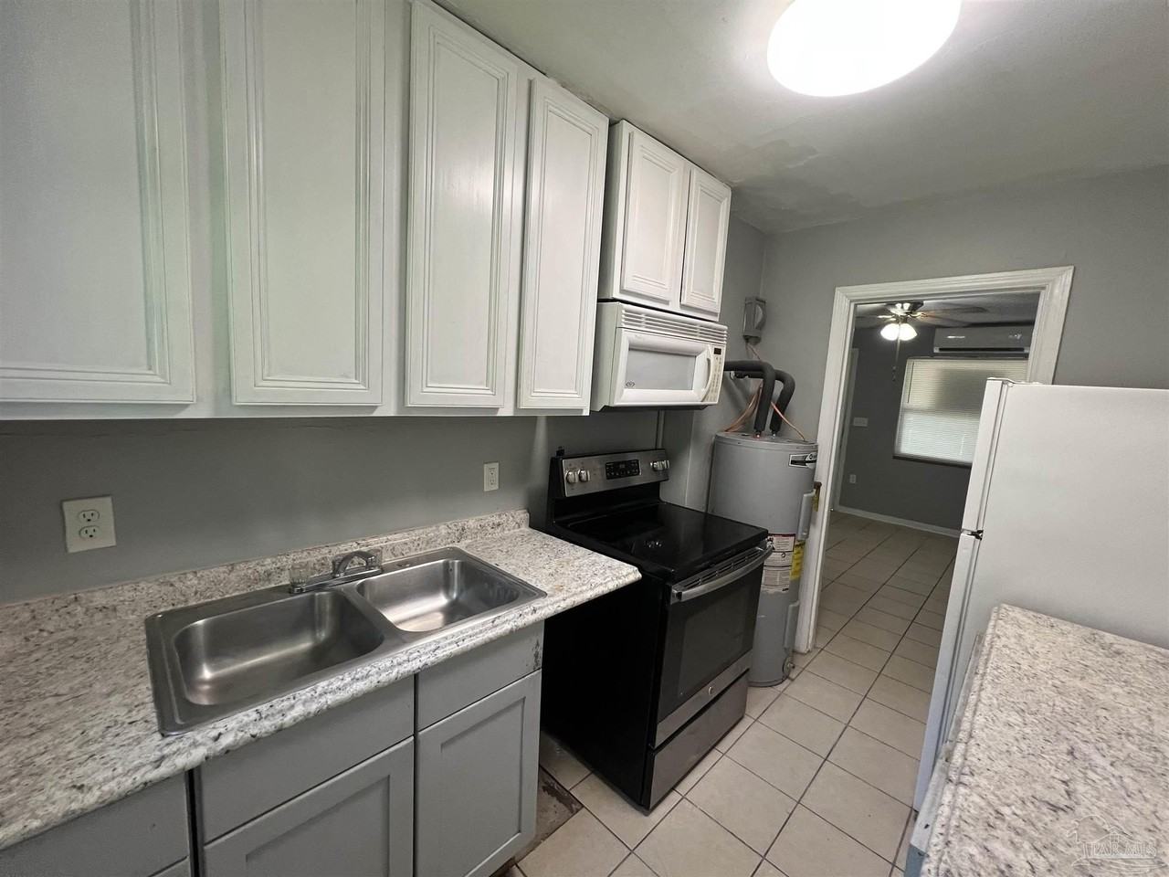 103 Ellinor Ct #B - Photo 5 of 15