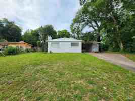 featured image of 605 Edison Dr