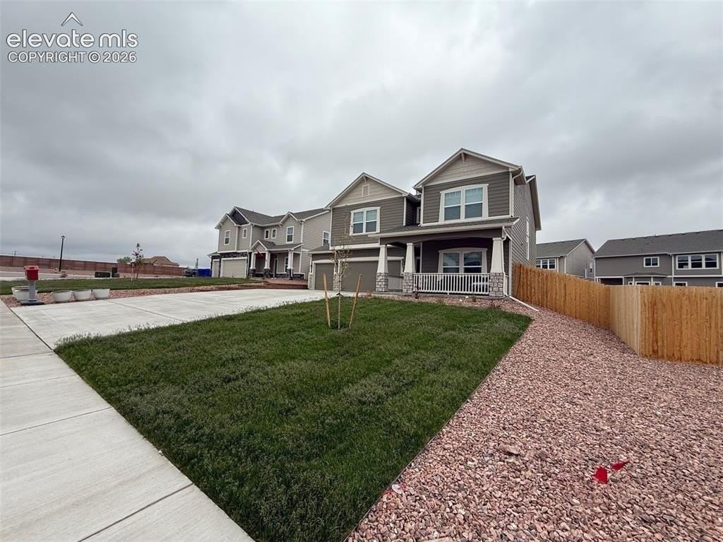 8221 Sophia Ln - Photo 2 of 26