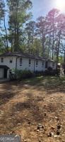 featured image of 605 Dalrymple Rd