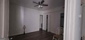 featured image of 16 S East St