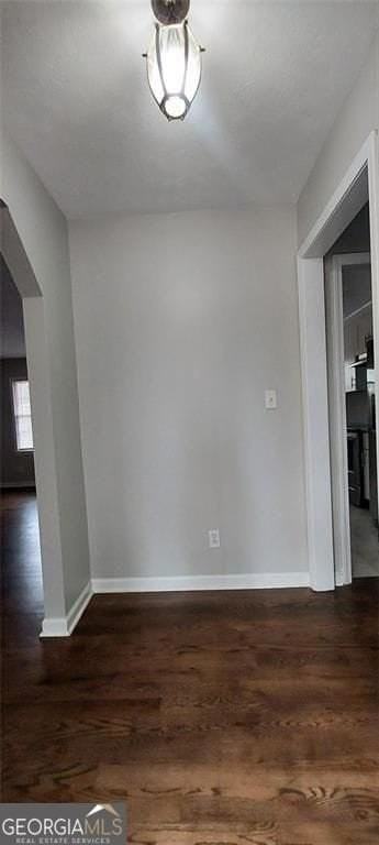 5030 Beth St - Photo 3 of 15